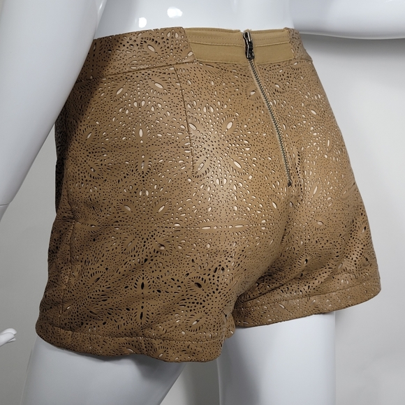 Alice+Olivia Amaris Lamb Leather Shorts - Picture 2 of 2